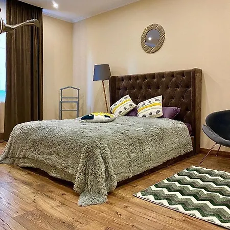 شقة Deluxe Old أوزهورود