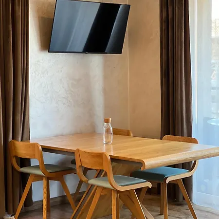 شقة Deluxe Old أوزهورود