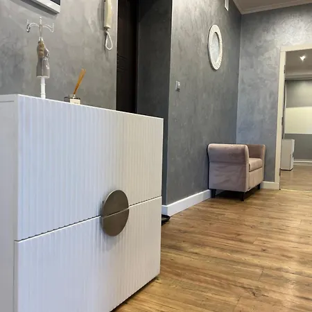 Deluxe Old * أوزهورود