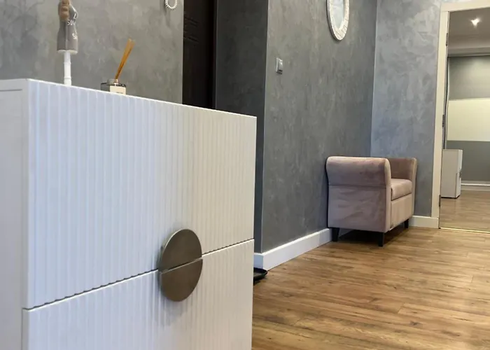 Deluxe Old * Užhorod
