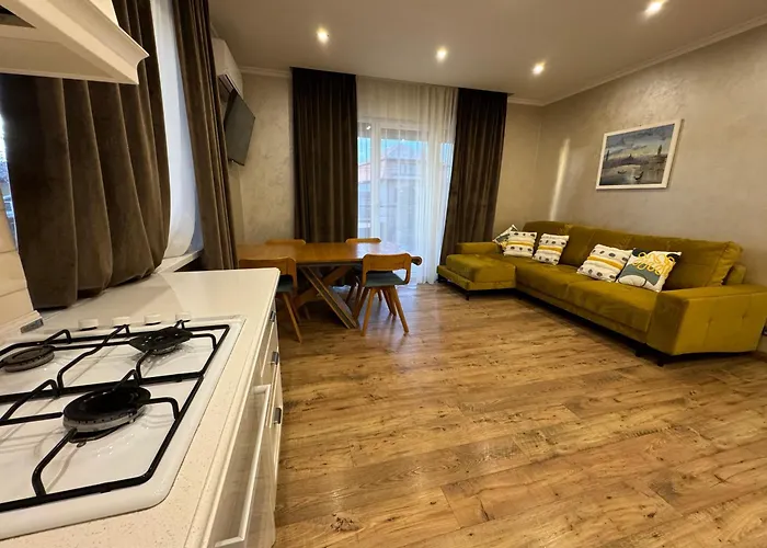 Deluxe Old Apartmán Užhorod